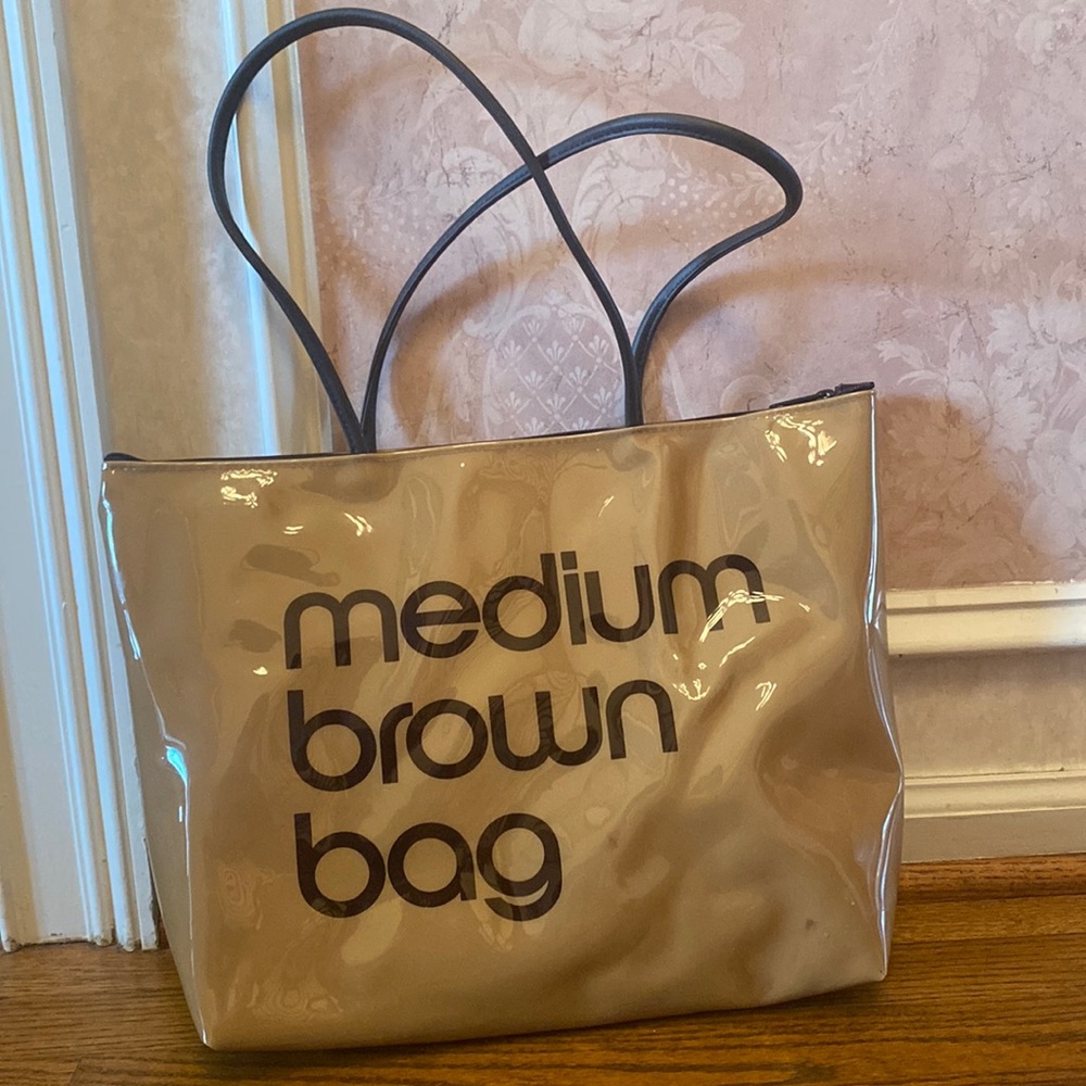 Medium brown bag